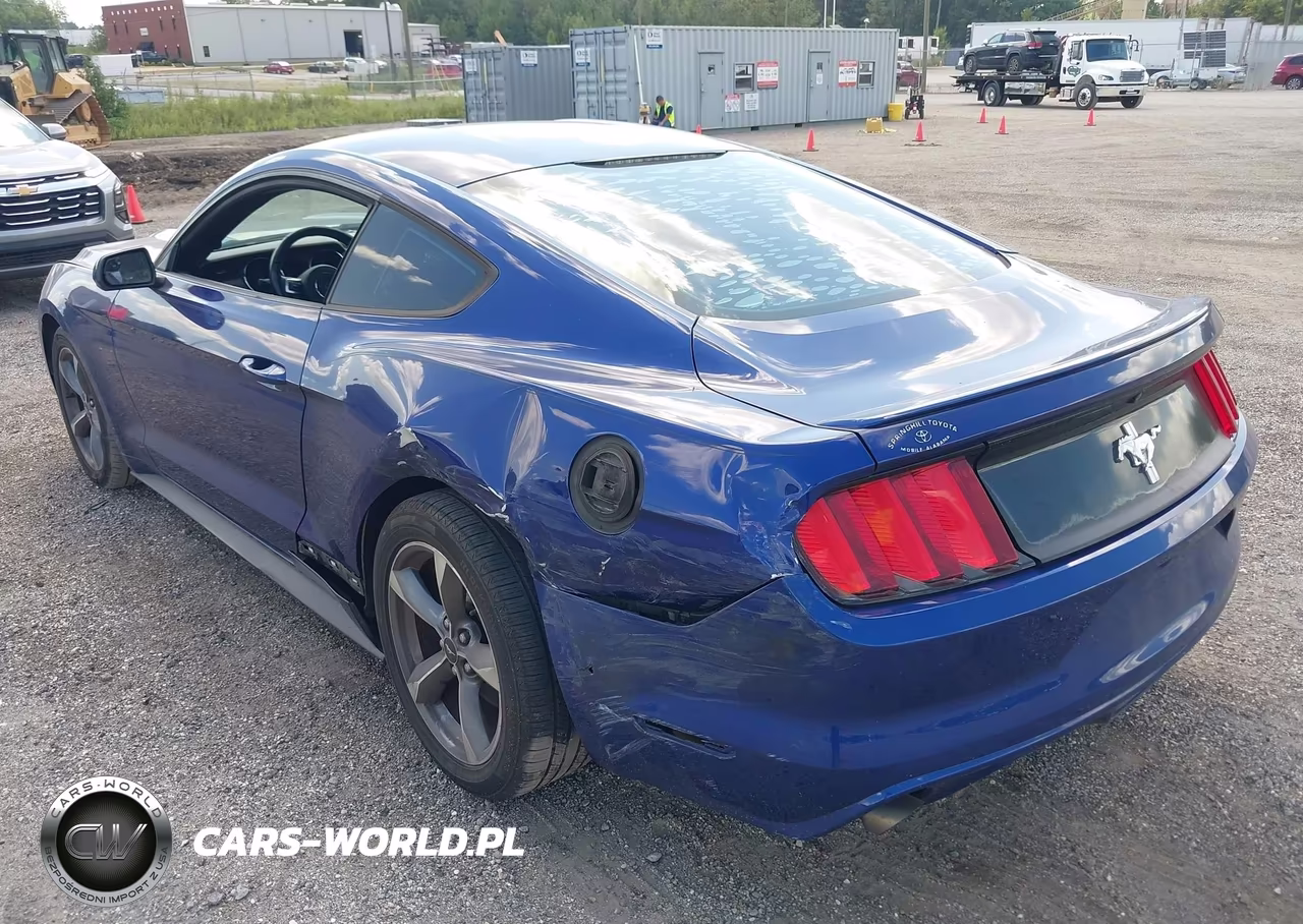 2015 Ford Mustang V6 VIN:1FA6P8AM8F5369566 - 3