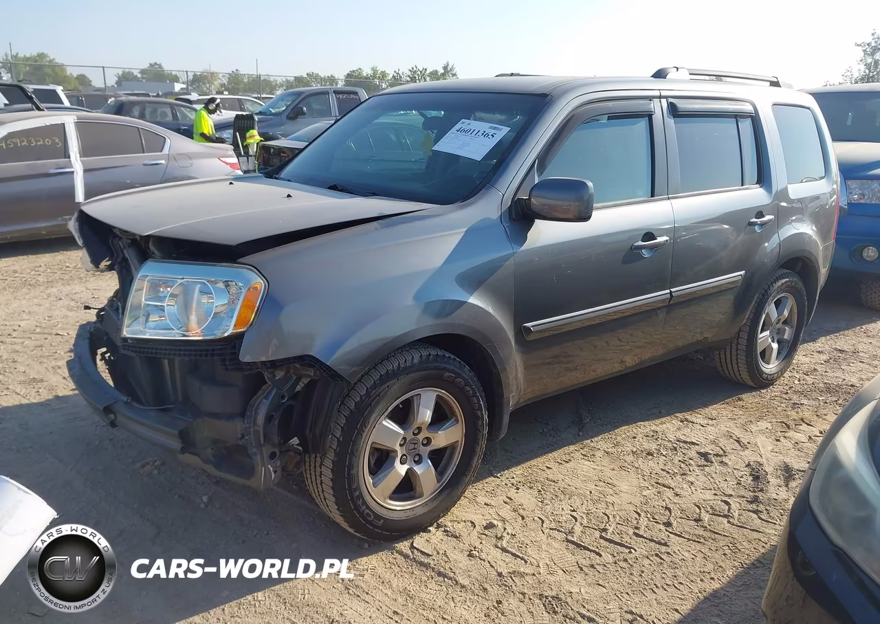HONDA PILOT EX VIN:5FNYF4H44BB064739 - 2