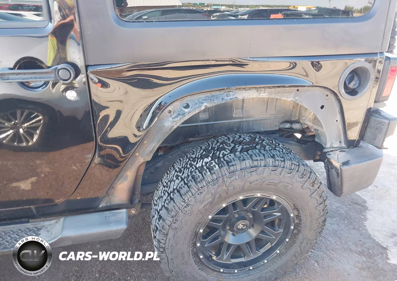 2017 Jeep Wrangler Sport 4X4 VIN:1C4AJWAGXHL586684 - 6