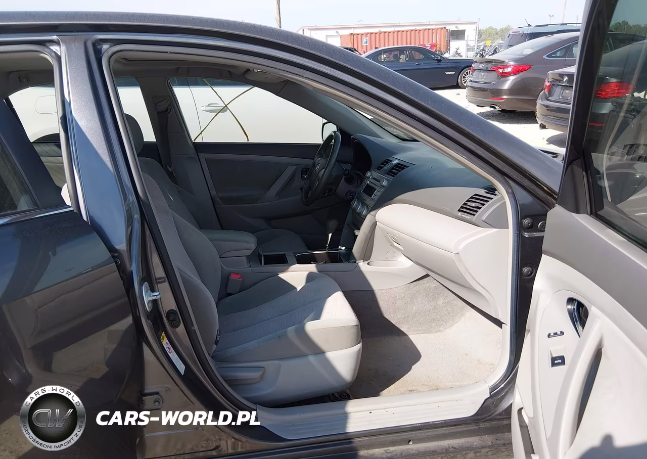 2010 Toyota Camry Le V6 VIN:JTNBK3EK1A3047564 - 5