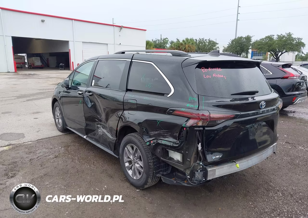 2025 Toyota Sienna Xle VIN:5TDYRKEC1SS289249 - 3