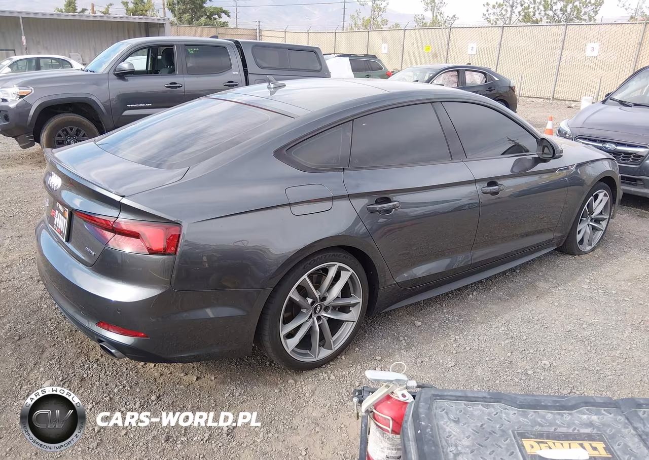 2019 Audi A5 45 Premium VIN:WAUENCF5XKA075536 - 4
