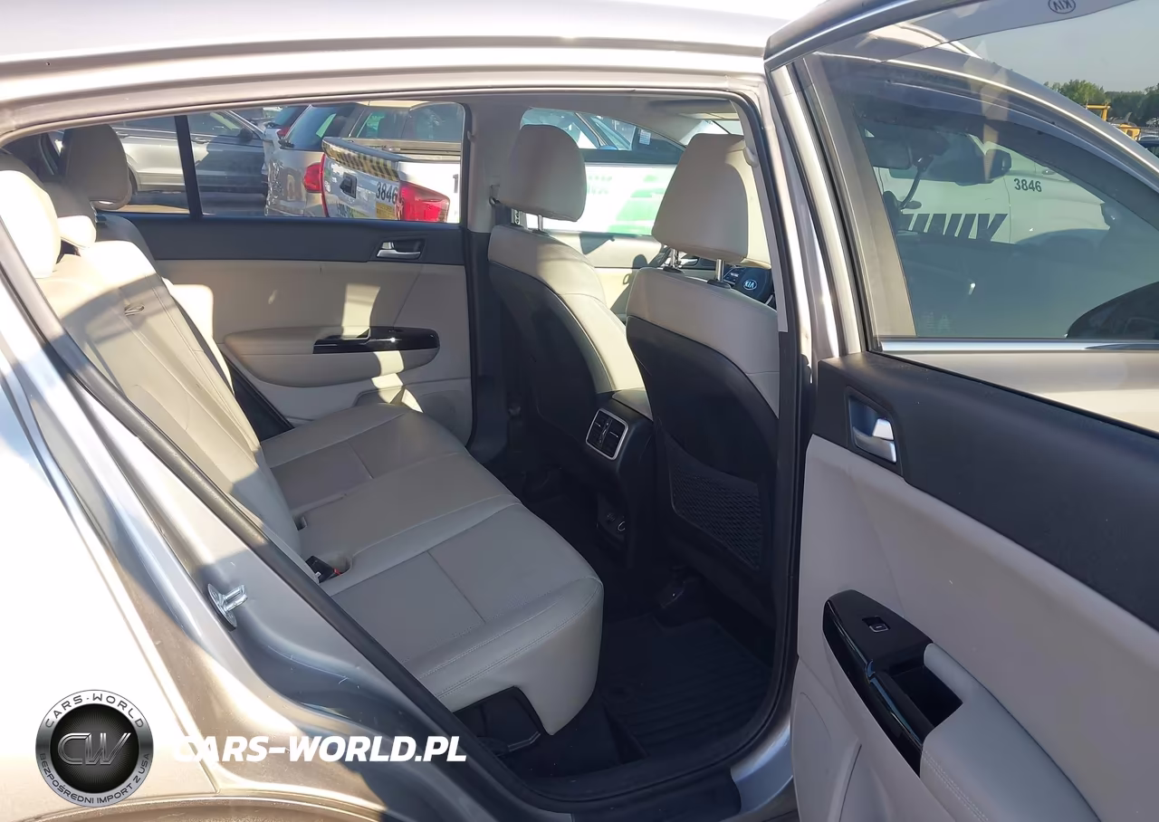 2020 Kia Sportage Ex VIN:KNDPNCAC4L7773138 - 8