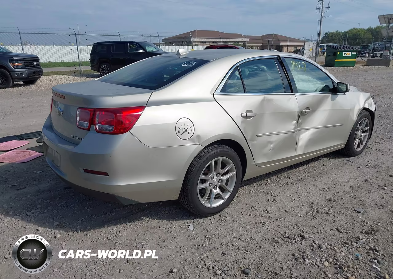 2013 Chevrolet Malibu 1Lt VIN:1G11C5SA6DF191322 - 4