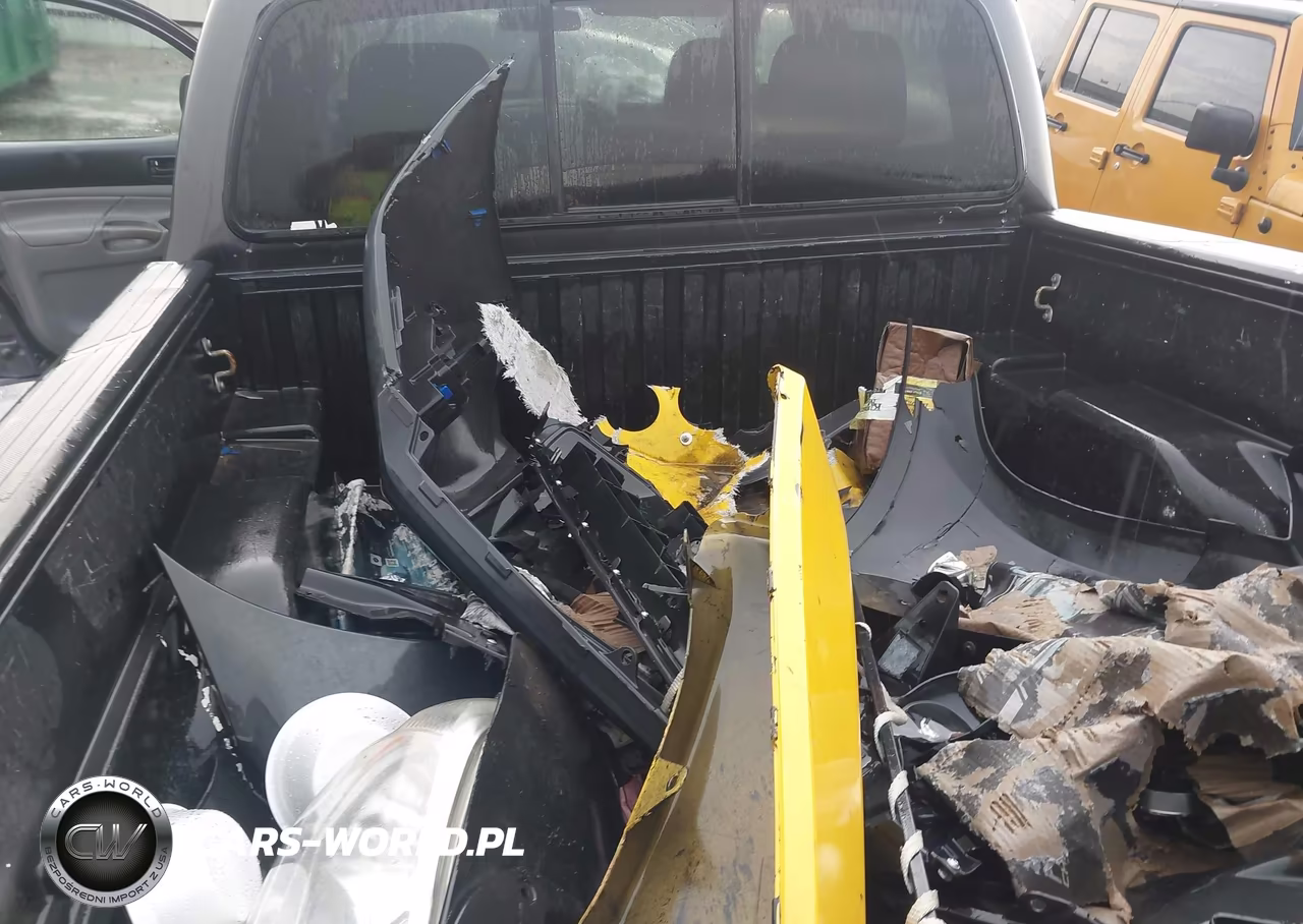 2013 Toyota Tacoma Prerunner VIN:5TFJX4GN3DX023830 - 12