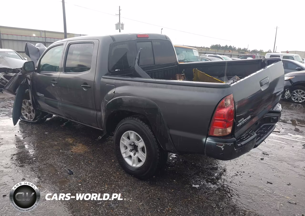 2013 Toyota Tacoma Prerunner VIN:5TFJX4GN3DX023830 - 3