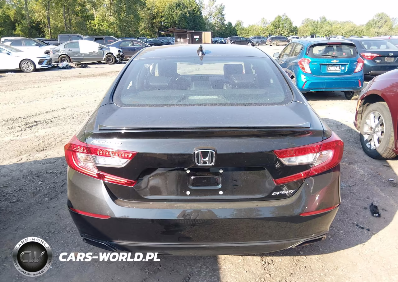 2018 Honda Accord Sport VIN:1HGCV1F37JA057976 - 16