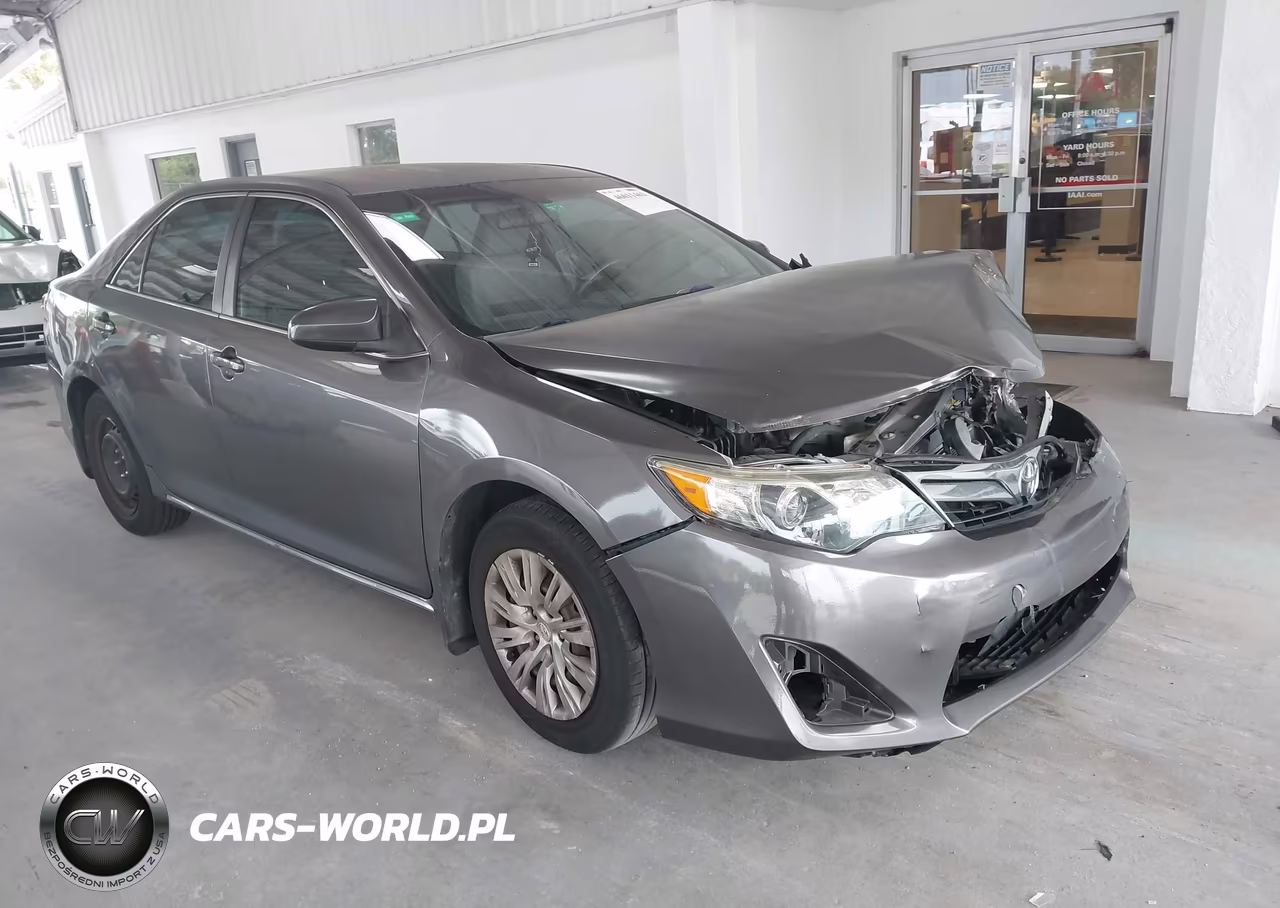 2014 Toyota Camry Le