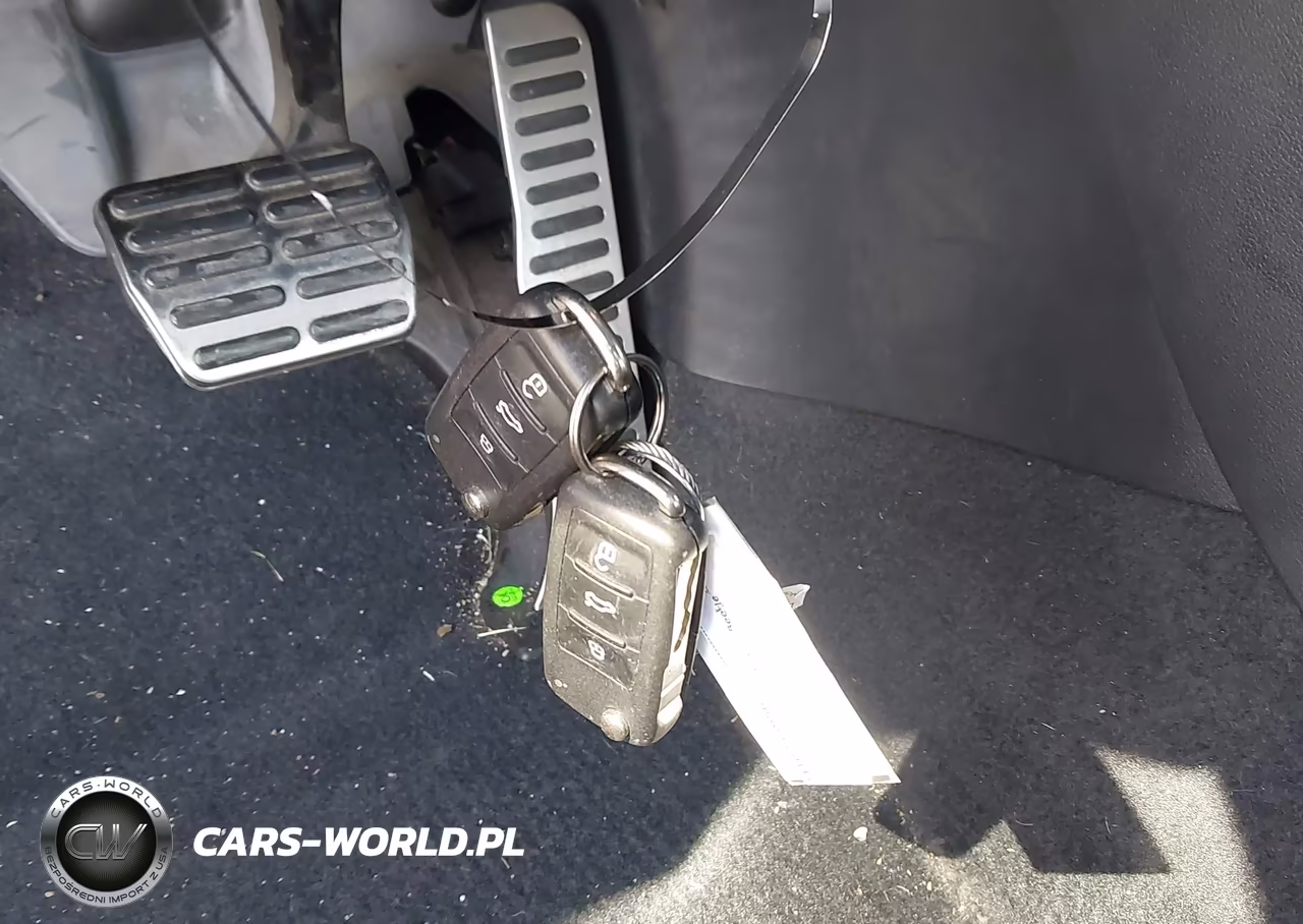 2012 Volkswagen Beetle 2.0T Turbo VIN:3VWVA7AT5CM632348 - 11