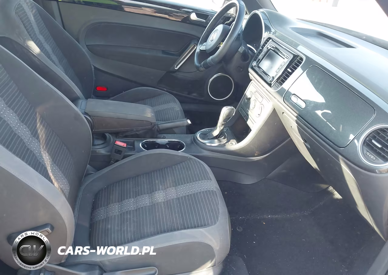 2012 Volkswagen Beetle 2.0T Turbo VIN:3VWVA7AT5CM632348 - 5
