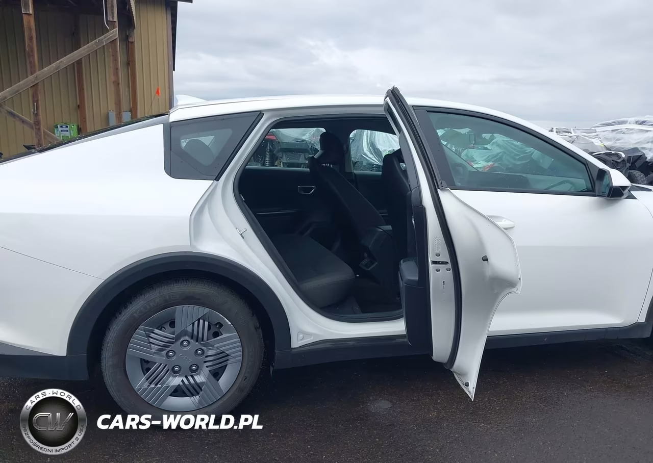2026 Kia K4 Lx VIN:3KPFT4DE5TE280959 - 8