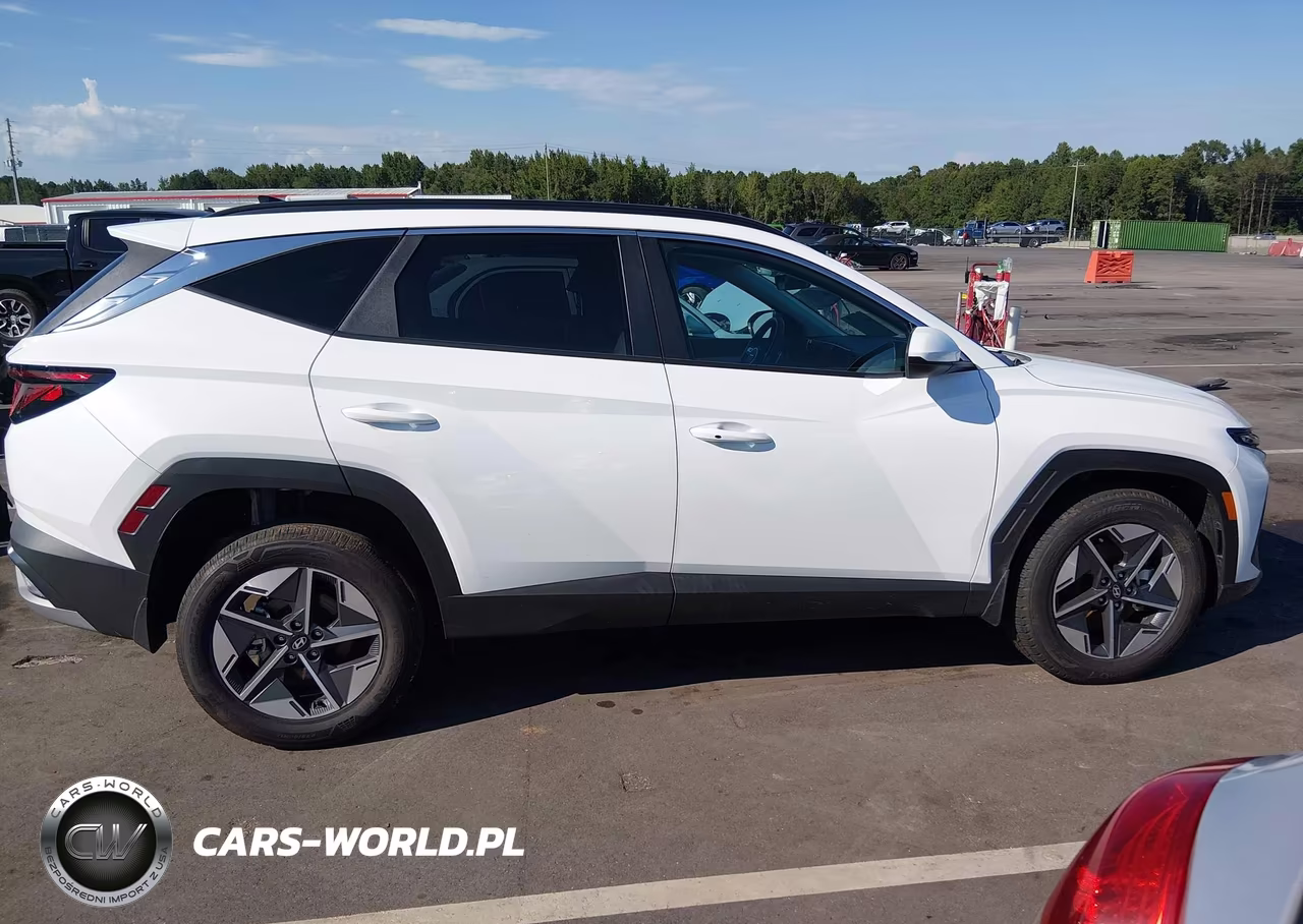 2026 Hyundai Tucson Hybrid Sel VIN:KM8JBDD10TU481496 - 14