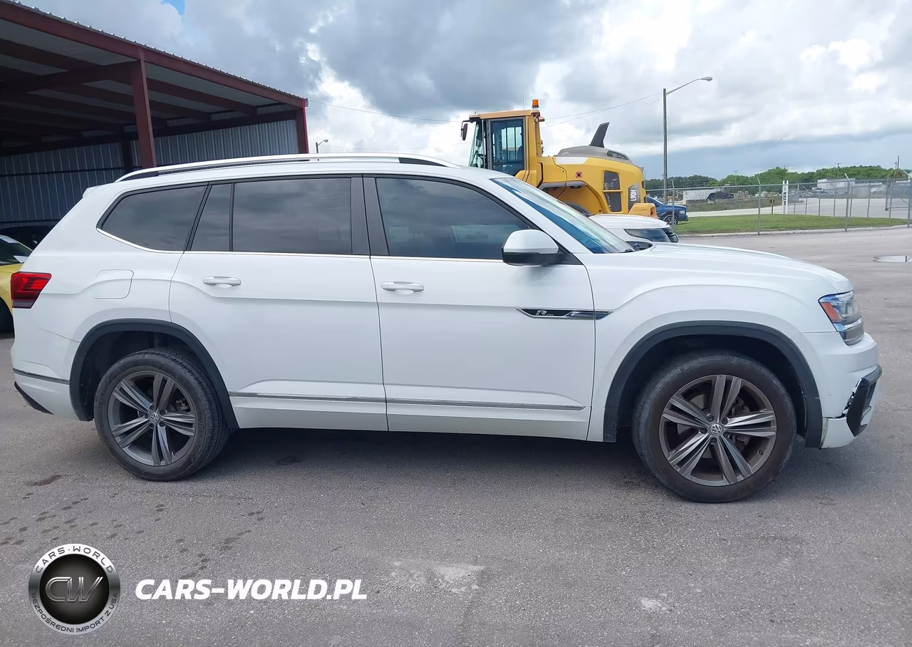 2019 Volkswagen Atlas 3.6L V6 Se W-Technology R-Line VIN:1V2YR2CA1KC558982 - 13