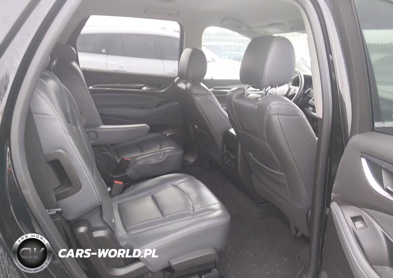 2018 Buick Enclave Premium VIN:5GAERCKW5JJ161746 - 8