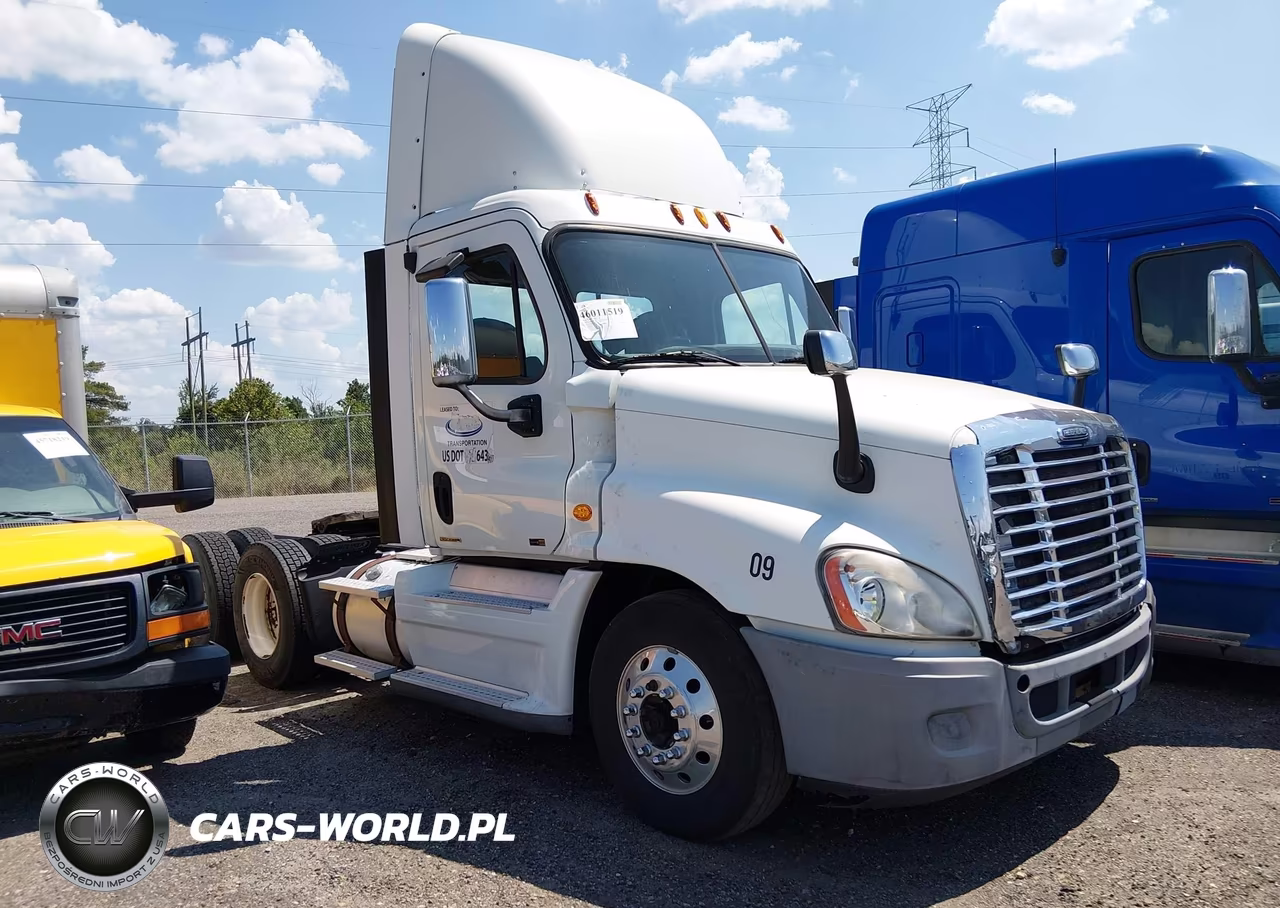 2012 Freightliner Cascadia 125 VIN:1FUJGEDV5CLBU7724 - 12