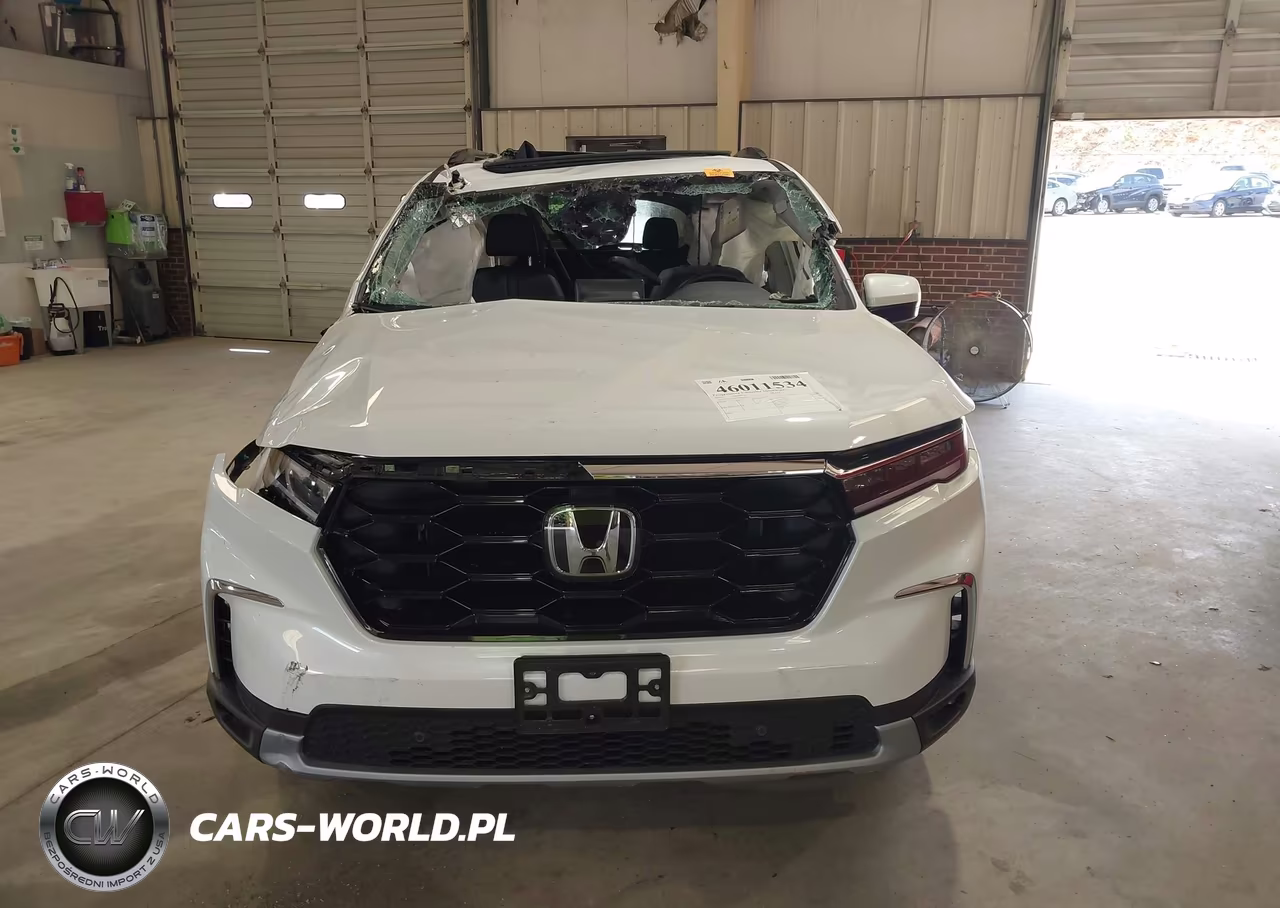 2025 Honda Pilot Touring VIN:5FNYG2H77SB040494 - 12