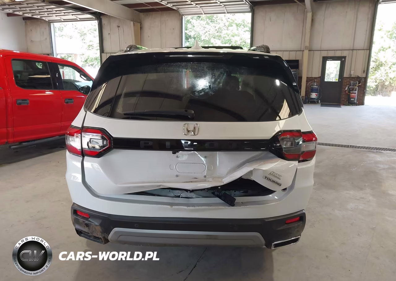 2025 Honda Pilot Touring VIN:5FNYG2H77SB040494 - 16