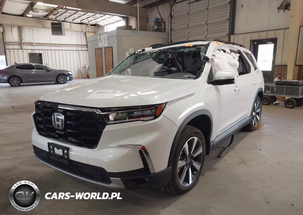 2025 Honda Pilot Touring VIN:5FNYG2H77SB040494 - 2