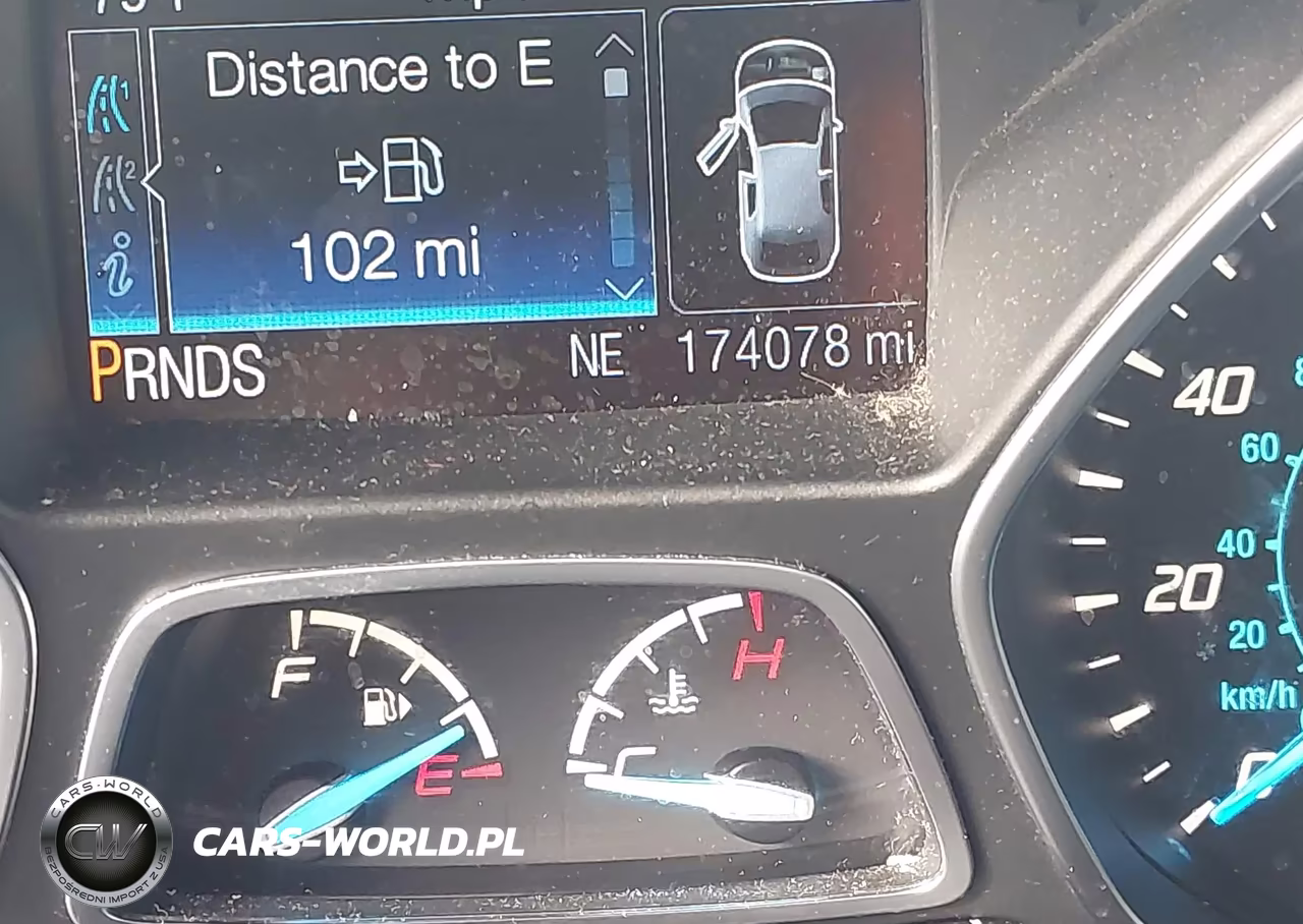 2015 Ford Escape Titanium VIN:1FMCU9J98FUC73302 - 15