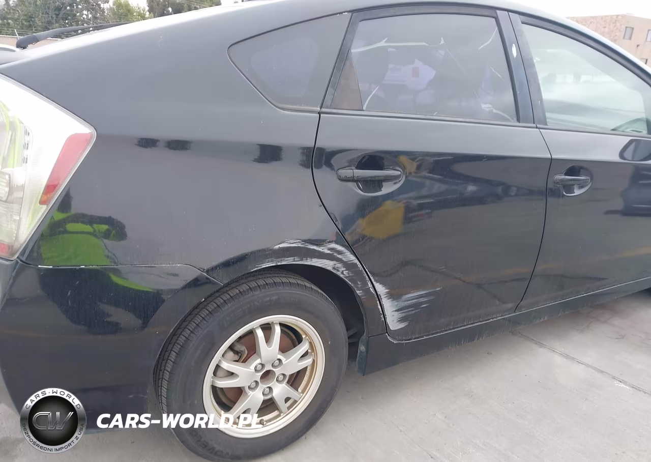 2011 Toyota Prius VIN:JTDKN3DU5B0250300 - 6