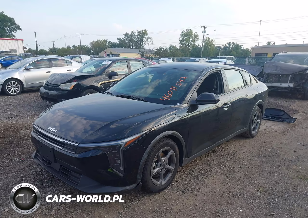 2025 Kia K4 Lxs VIN:3KPFT4DE1SE106868 - 2