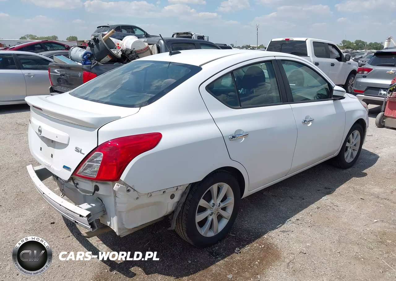 2015 Nissan Versa 1.6 Sl VIN:3N1CN7AP9FL801320 - 4