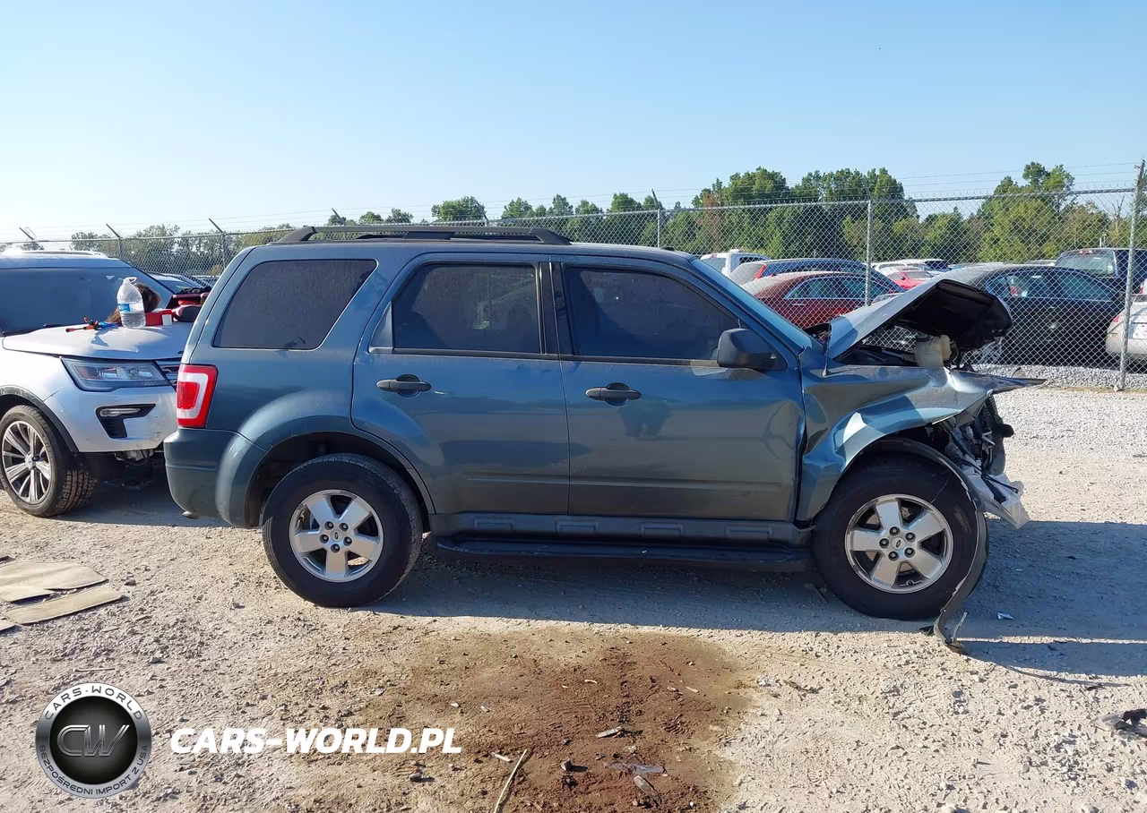 2011 Ford Escape Xlt VIN:1FMCU0D71BKA91954 - 14