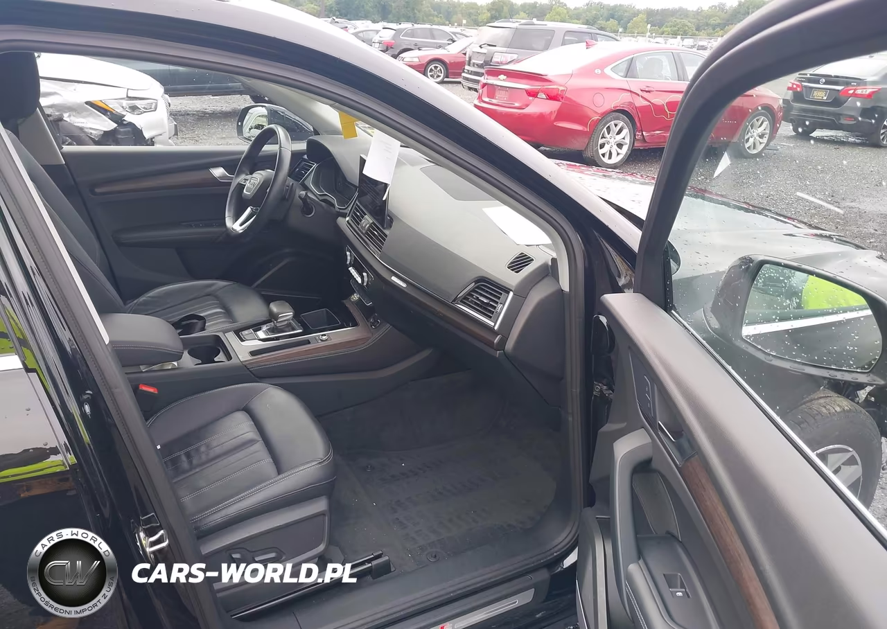 2023 Audi Q5 Premium Plus 45 Tfsi S Line Quattro VIN:WA1EAAFY3P2066556 - 5