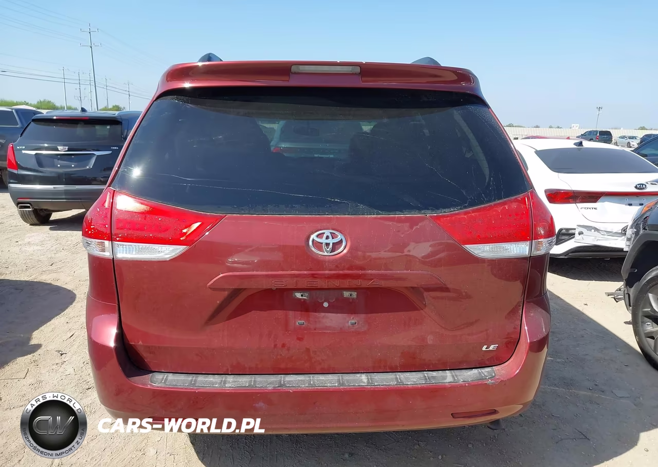 2014 Toyota Sienna Le V6 8 Passenger VIN:5TDKK3DC2ES473895 - 16