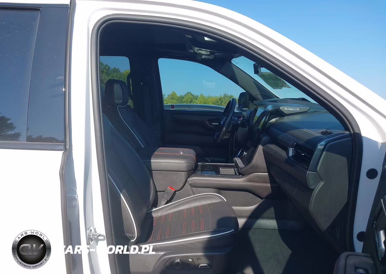 2025 GMC Yukon 4Wd At4 Ultimate VIN:1GKS2VRL0SR293897 - 5