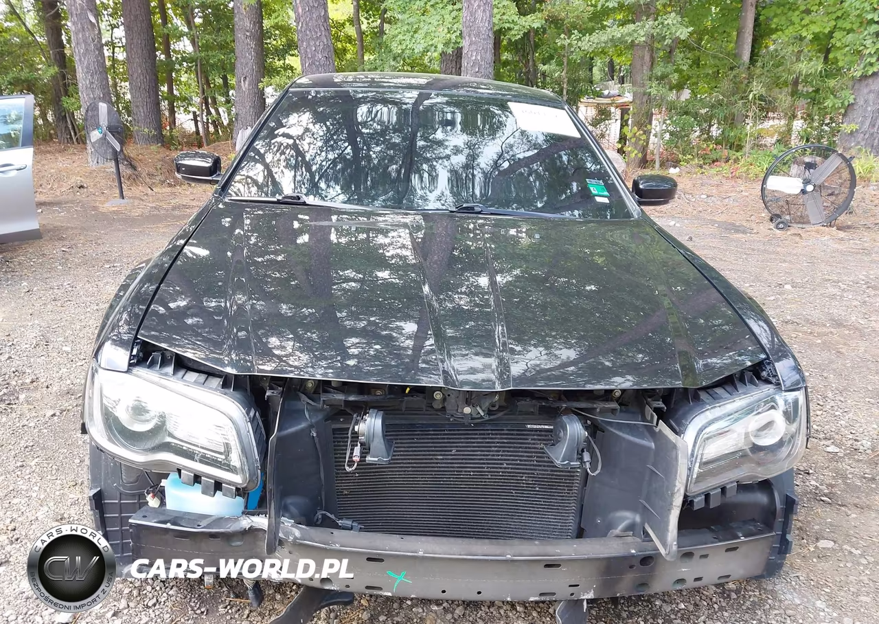 2023 Chrysler 300 300S VIN:2C3CCABG6PH524378 - 13
