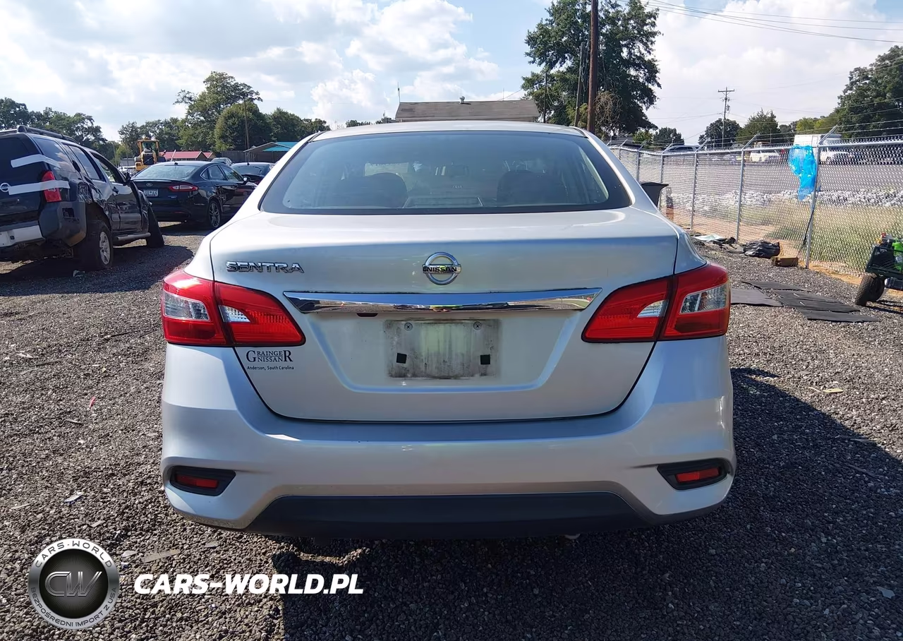 2018 Nissan Sentra S VIN:3N1AB7AP8JY235632 - 17