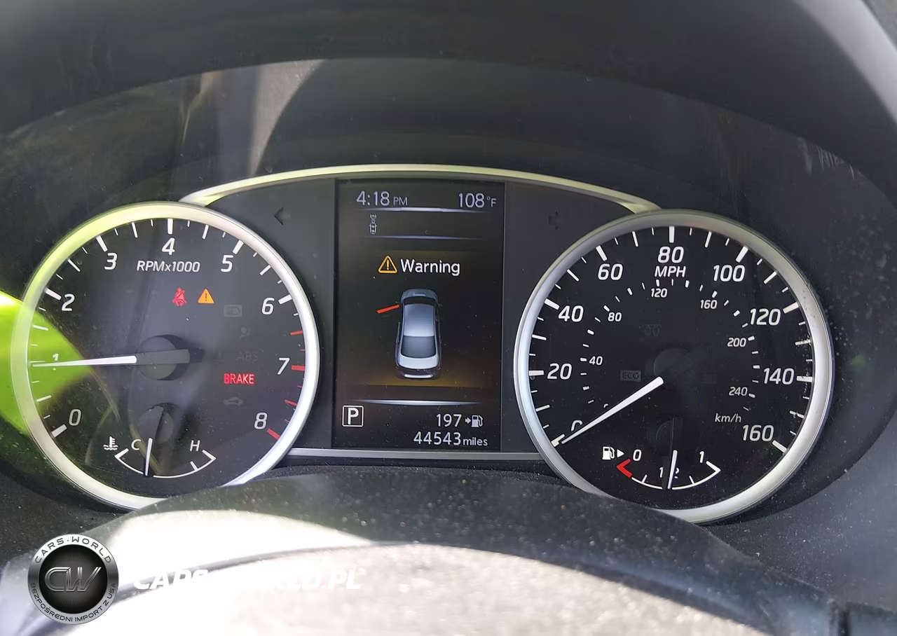 2018 Nissan Sentra S VIN:3N1AB7AP8JY235632 - 7