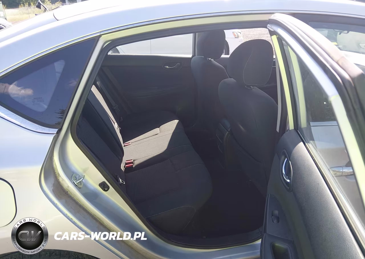 2018 Nissan Sentra S VIN:3N1AB7AP8JY235632 - 8