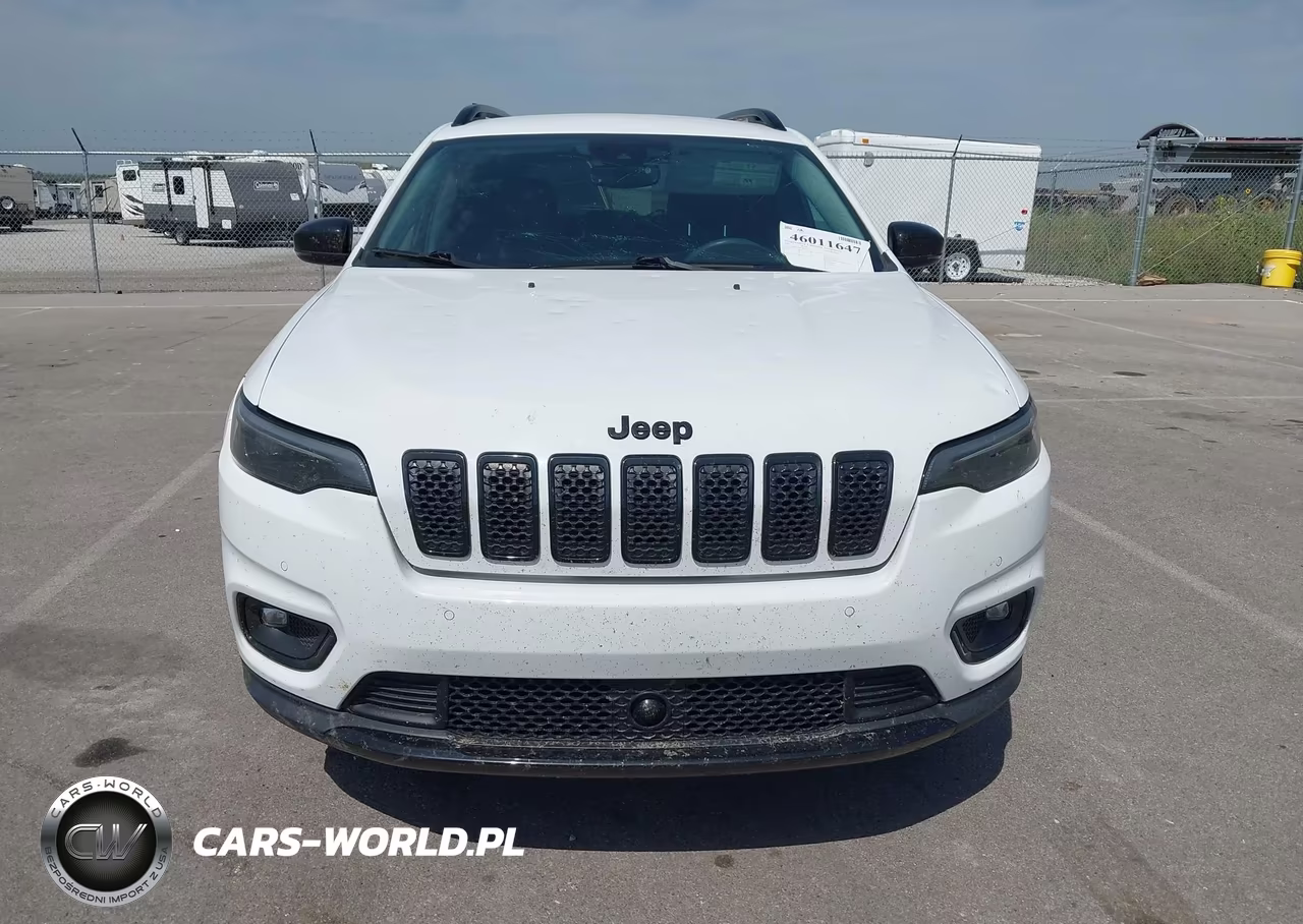 2023 Jeep Cherokee Altitude Lux 4X4 VIN:1C4PJMMB3PD112714 - 12