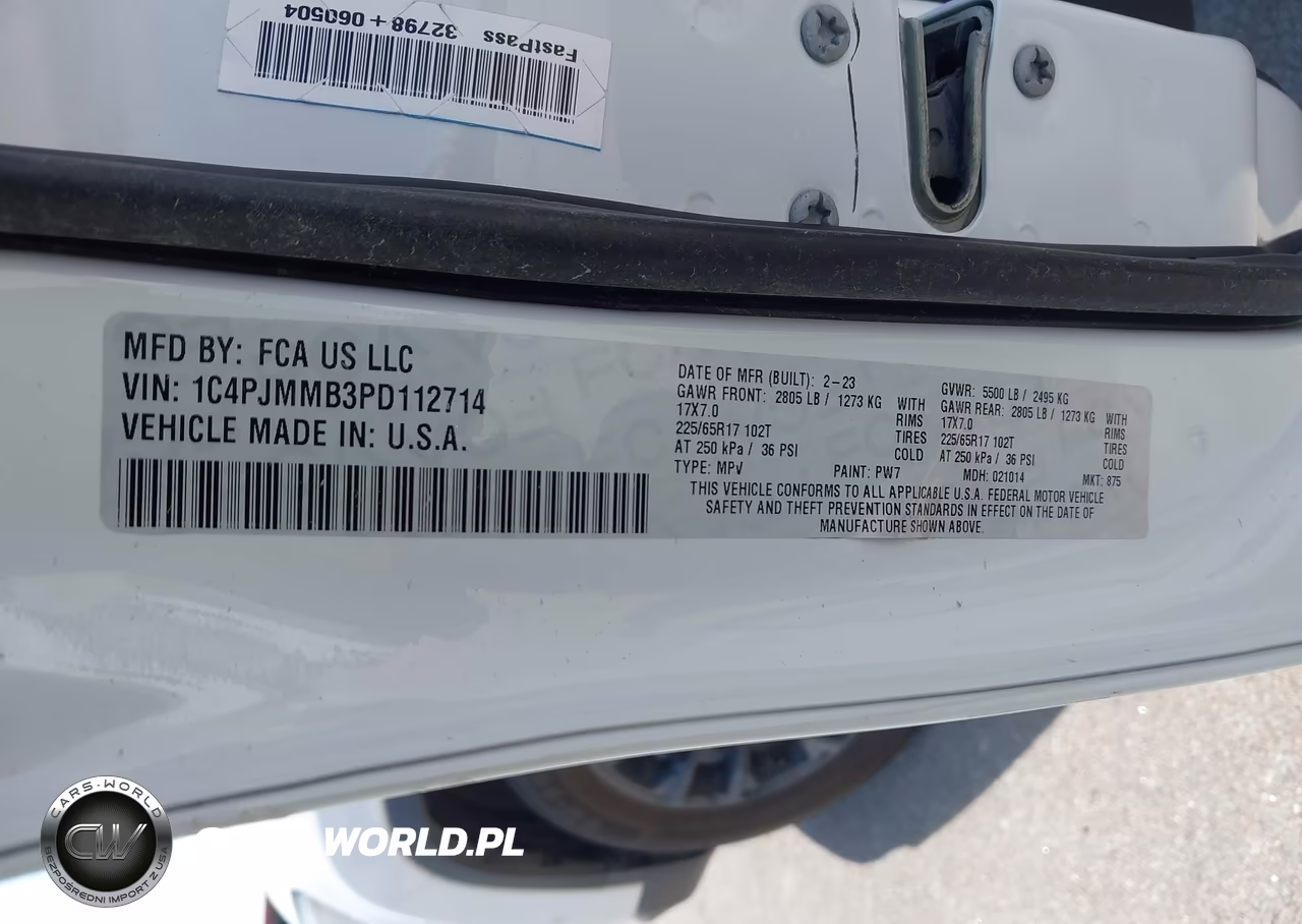2023 Jeep Cherokee Altitude Lux 4X4 VIN:1C4PJMMB3PD112714 - 9