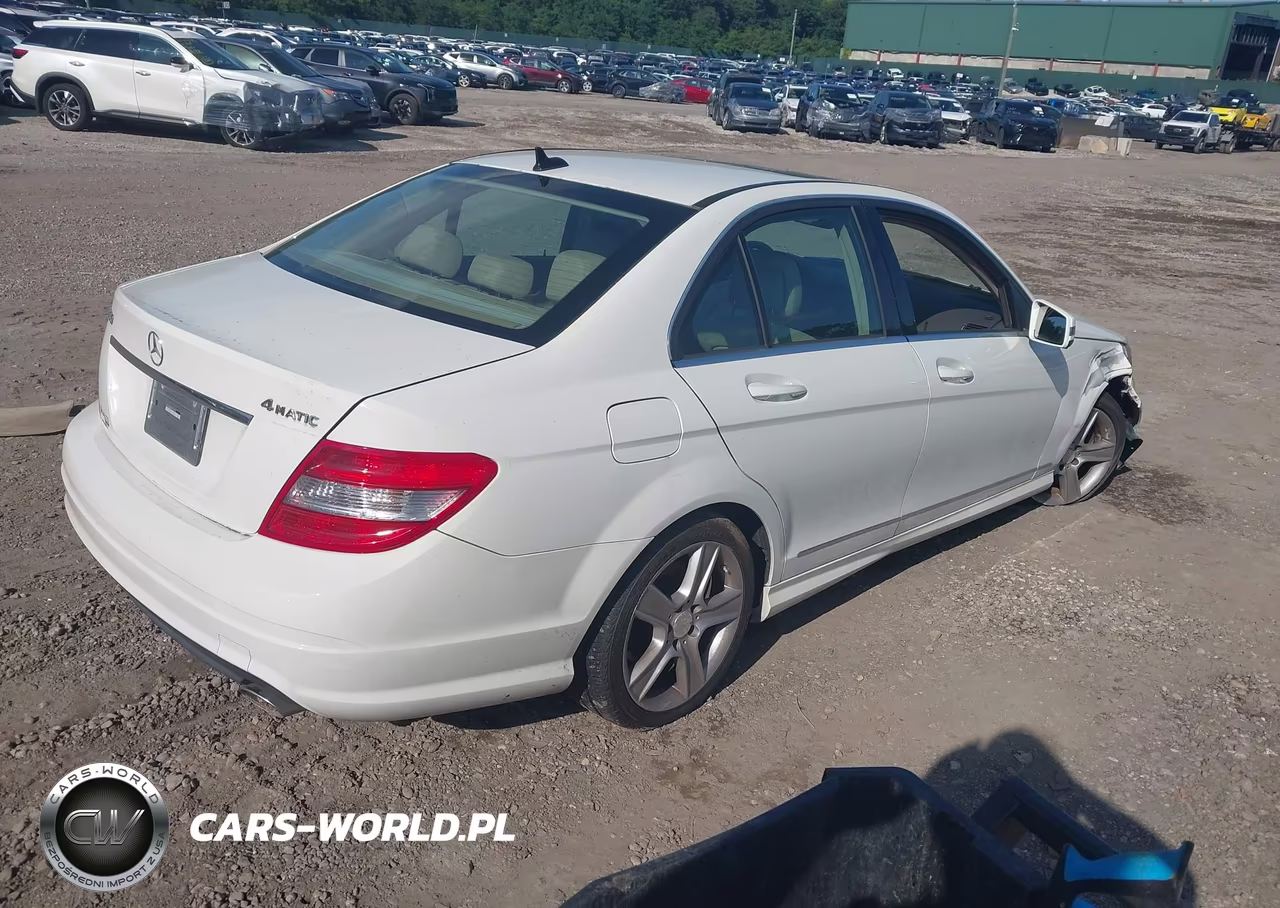 2010 Mercedes-Benz C 300 Luxury 4Matic-Sport 4Matic VIN:WDDGF8BB0AF388703 - 4