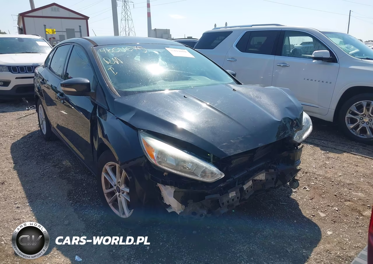 2015 Ford Focus Se VIN:1FADP3F21FL335403 - 13