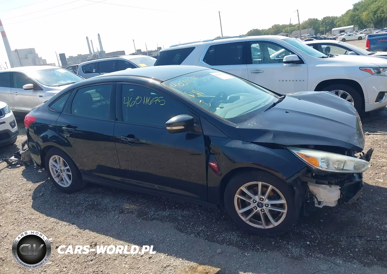 2015 Ford Focus Se VIN:1FADP3F21FL335403 - 14