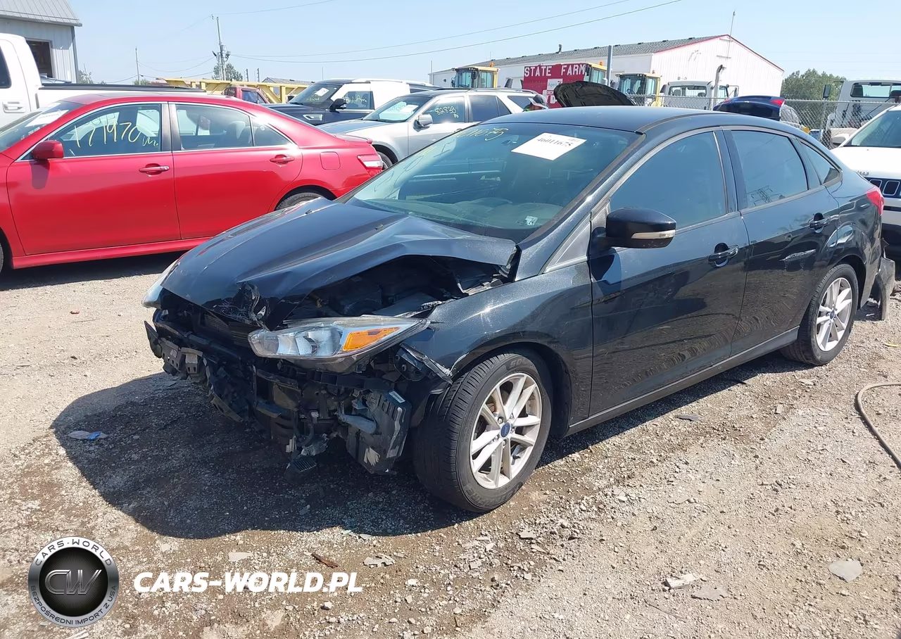 2015 Ford Focus Se VIN:1FADP3F21FL335403 - 2