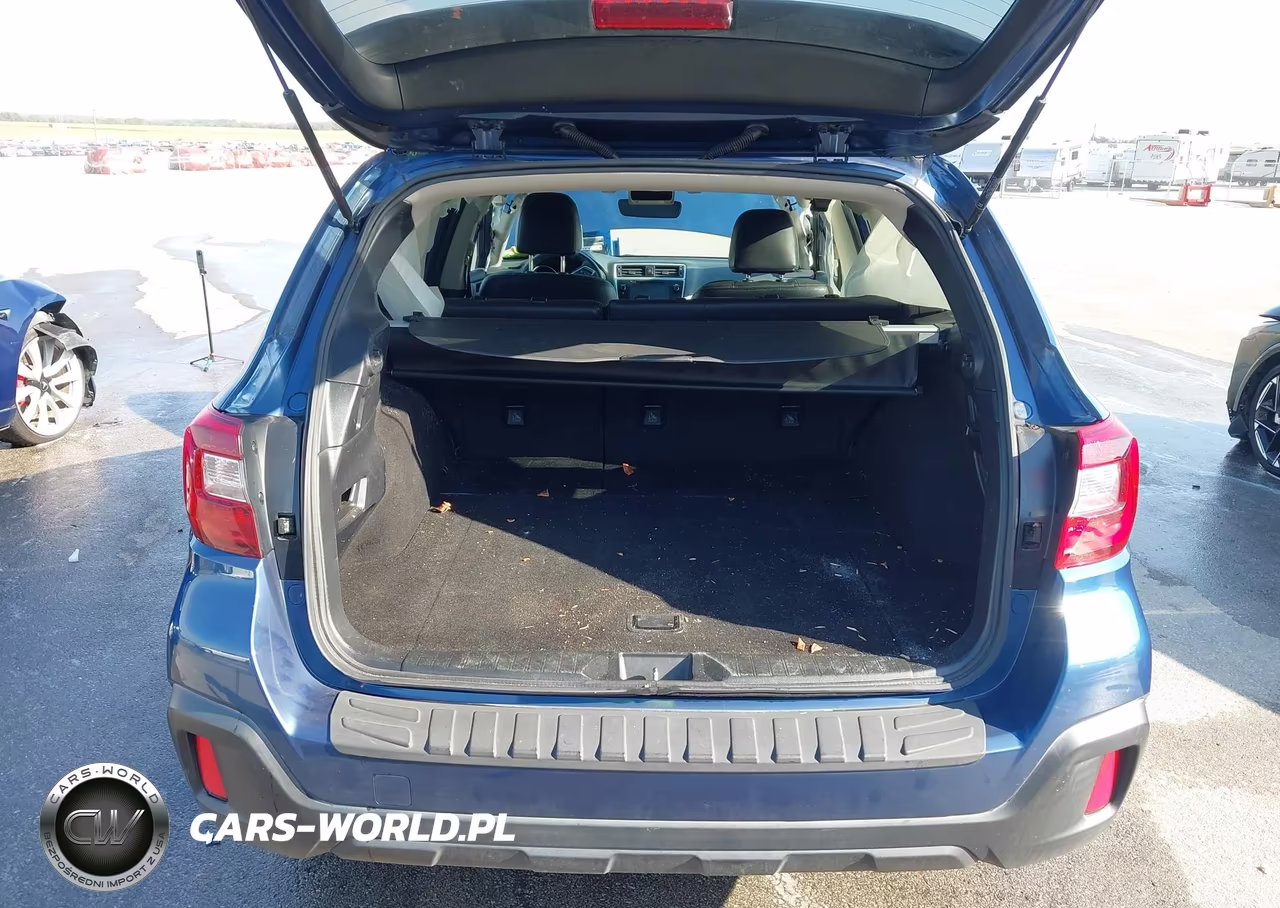 2019 Subaru Outback 2.5I Premium VIN:4S4BSAFC9K3248626 - 17