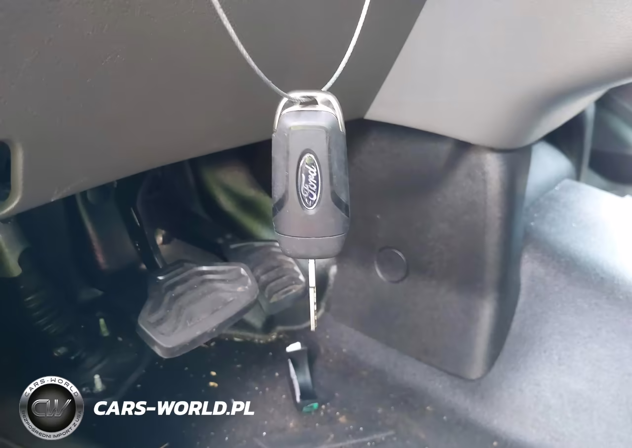 2025 Ford Transit-250 VIN:1FTBR1C8XSKB26444 - 11