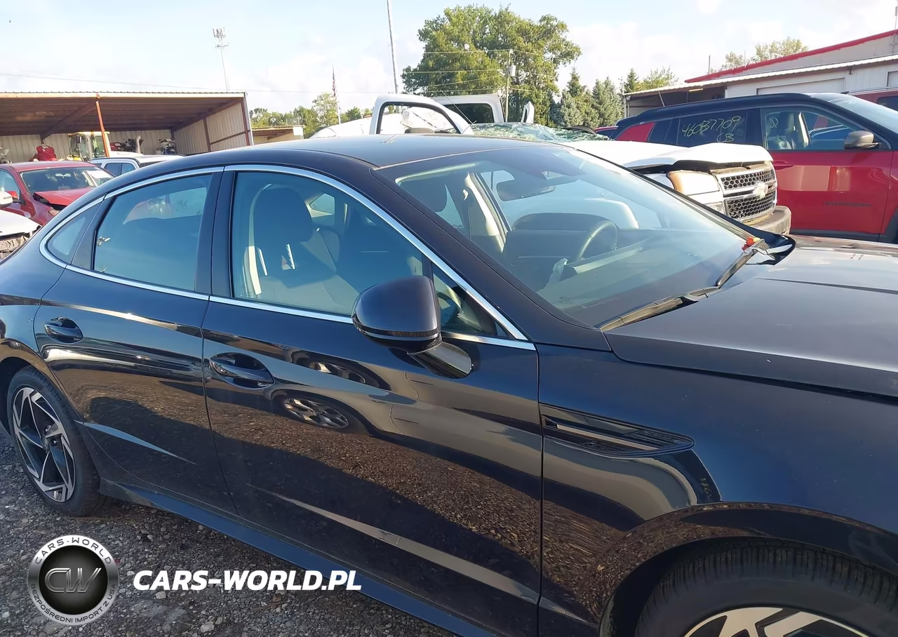 2026 Hyundai Sonata Sel Sport VIN:KMHL64JA0TA542980 - 13