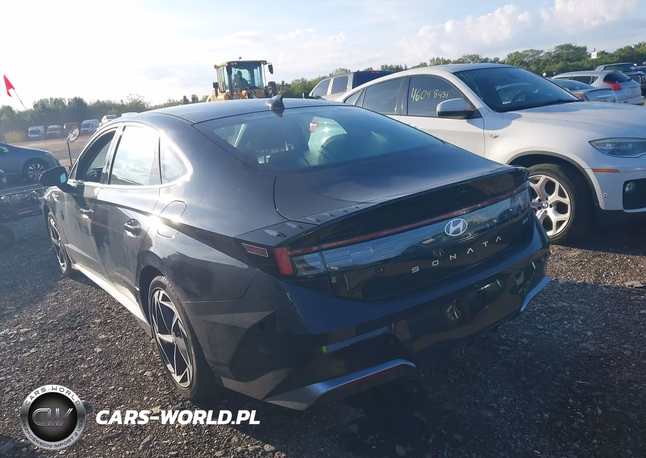 2026 Hyundai Sonata Sel Sport VIN:KMHL64JA0TA542980 - 3