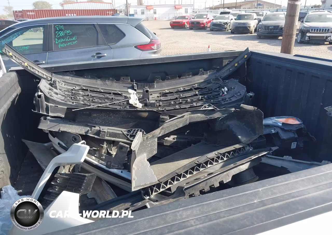 2022 Chevrolet Silverado 1500 4Wd Short Bed High Country VIN:1GCUDJEL2NZ573869 - 12