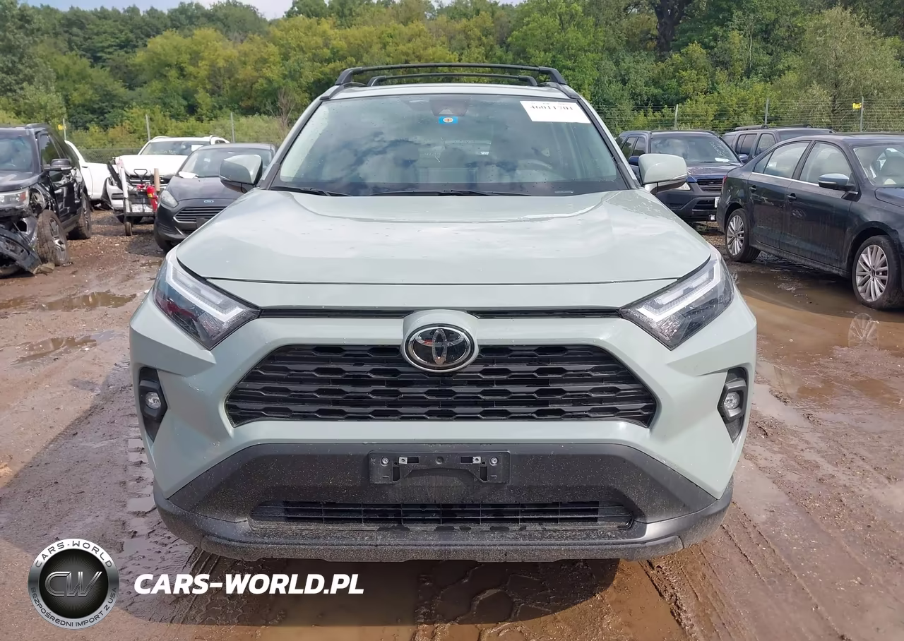 2023 Toyota Rav4 Xle Premium VIN:2T3C1RFV5PW255881 - 12