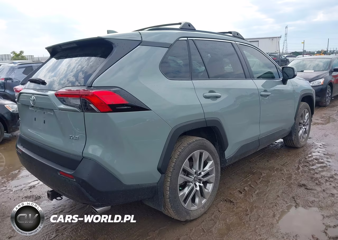 2023 Toyota Rav4 Xle Premium VIN:2T3C1RFV5PW255881 - 4