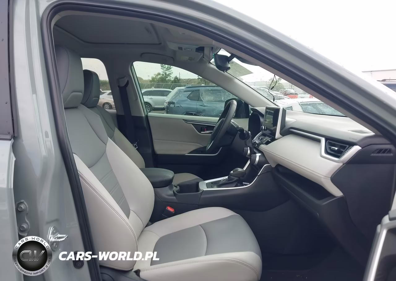 2023 Toyota Rav4 Xle Premium VIN:2T3C1RFV5PW255881 - 5