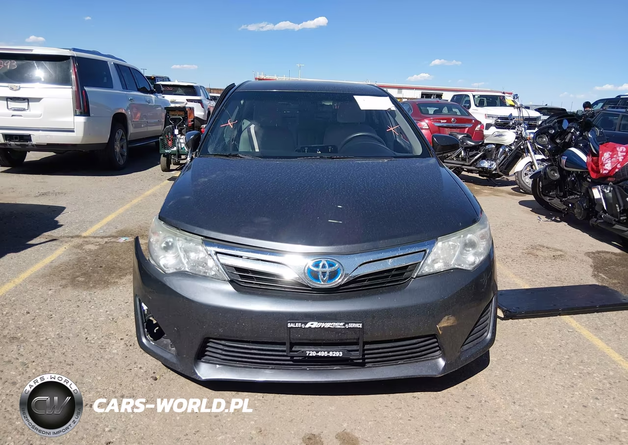 TOYOTA CAMRY HYBR VIN:4T1BD1FK7CU049670 - 12