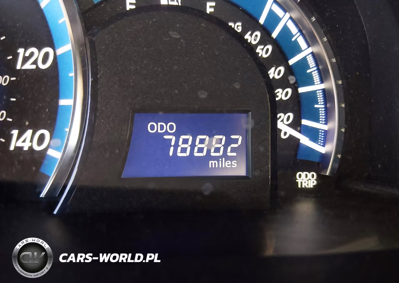 TOYOTA CAMRY HYBR VIN:4T1BD1FK7CU049670 - 15